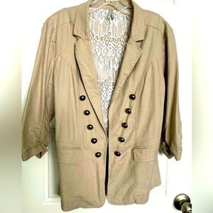 Vanity darling blazer with big bronze buttons